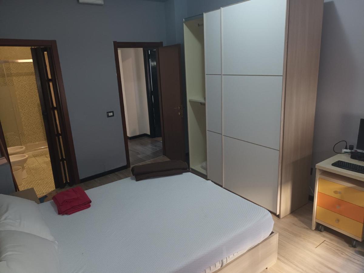 Mattia'S Apartment กวาร์ตู ซานเตเลนา ภายนอก รูปภาพ